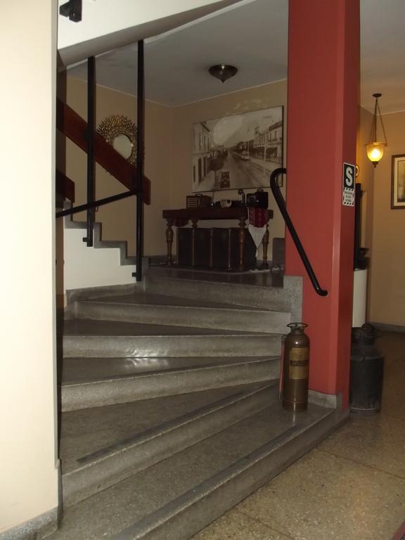 Hostal Gemina Лима Экстерьер фото