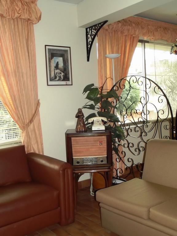 Hostal Gemina Лима Экстерьер фото