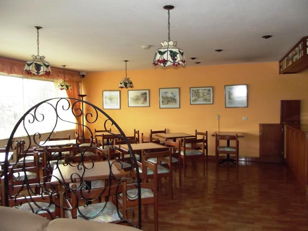 Hostal Gemina Лима Экстерьер фото