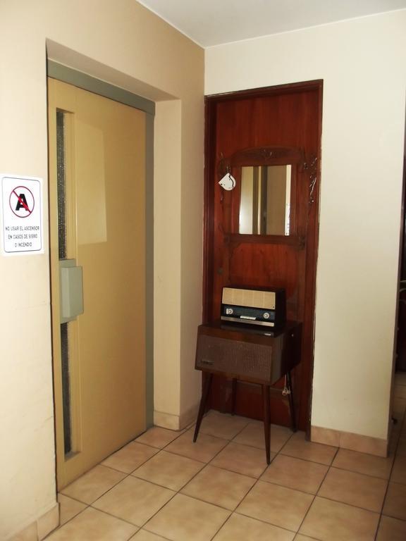 Hostal Gemina Лима Экстерьер фото