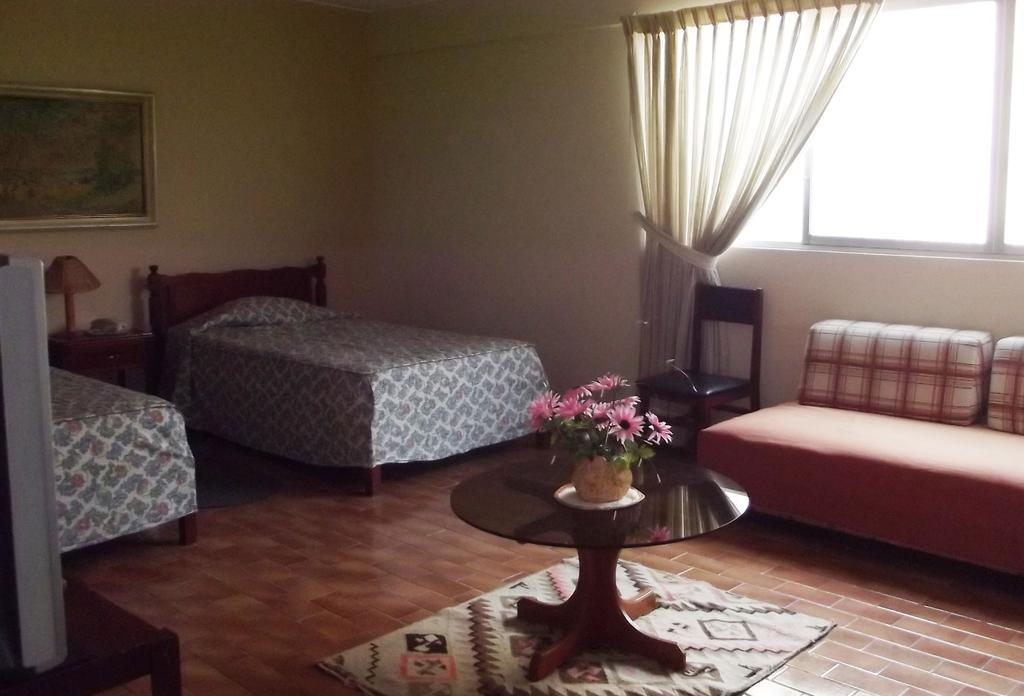Hostal Gemina Лима Номер фото